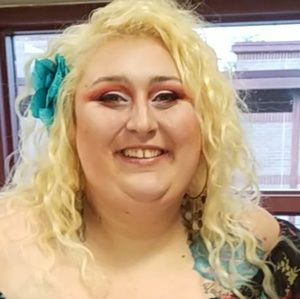 Meet your Posher, April